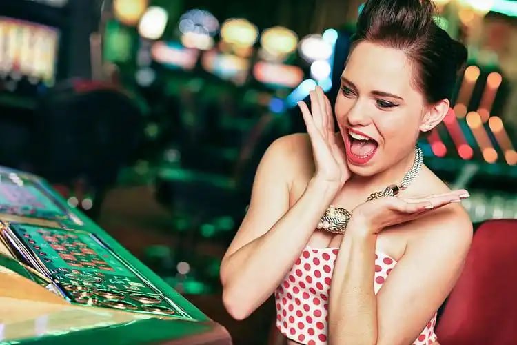 m44mm Live Casino